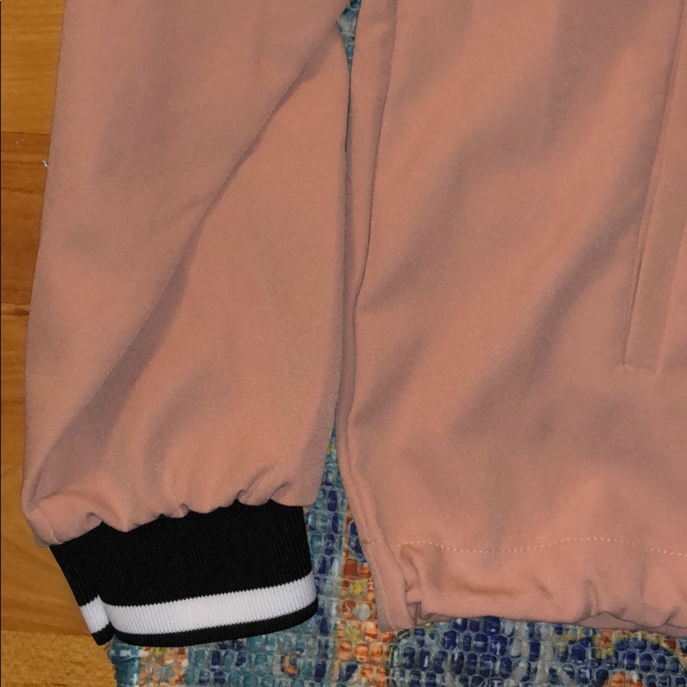 ASOS Pull Over - Picture 3 of 3